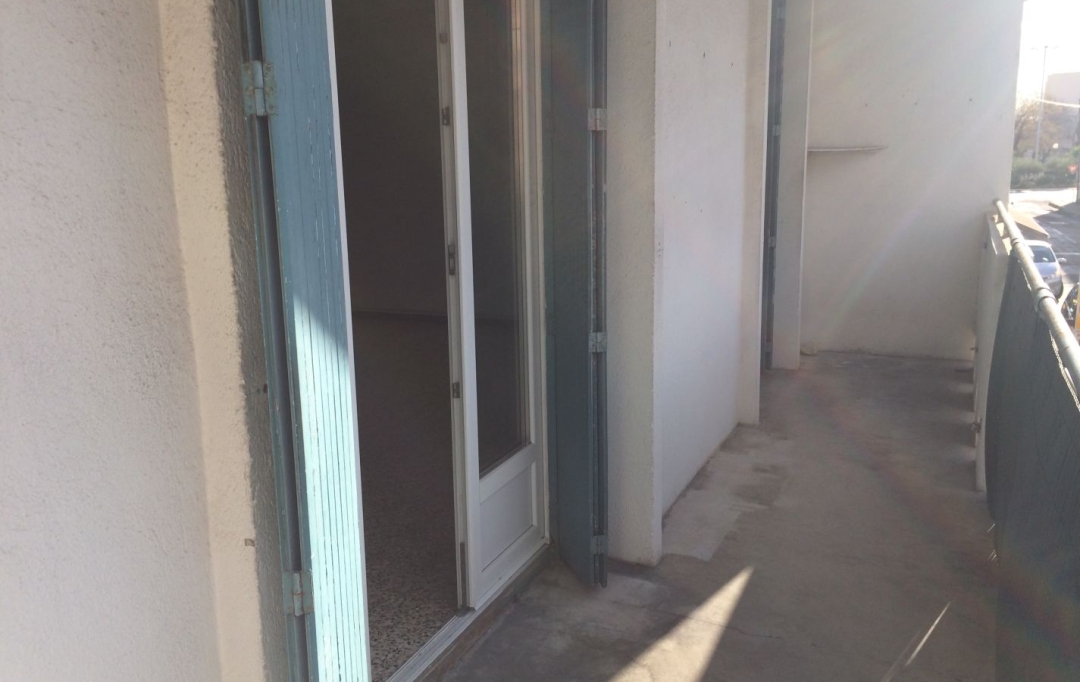 CABINET L'ANTENNE : Appartement | NIMES (30900) | 67 m2 | 739 &euro; 
