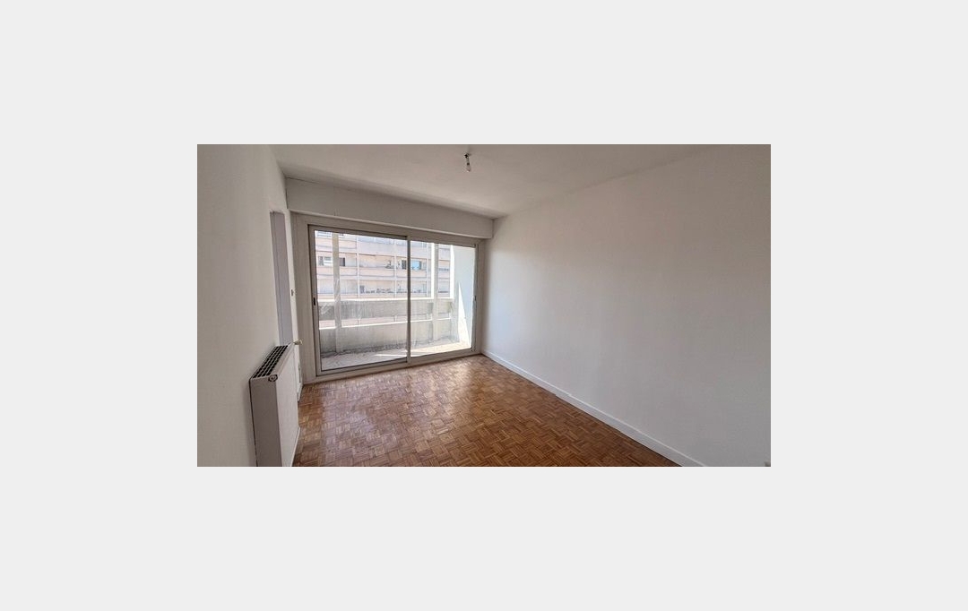 CABINET L'ANTENNE : Appartement | NIMES (30000) | 100 m2 | 1 200 &euro; 
