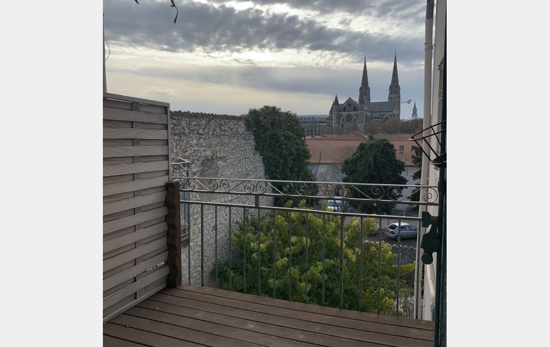 CABINET L'ANTENNE : Appartement | NIMES (30000) | 53 m2 | 609 &euro; 