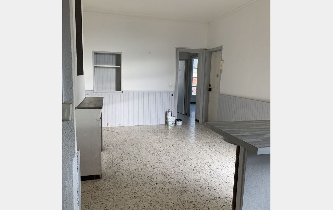 CABINET L'ANTENNE : Appartement | NIMES (30000) | 53 m2 | 609 &euro; 