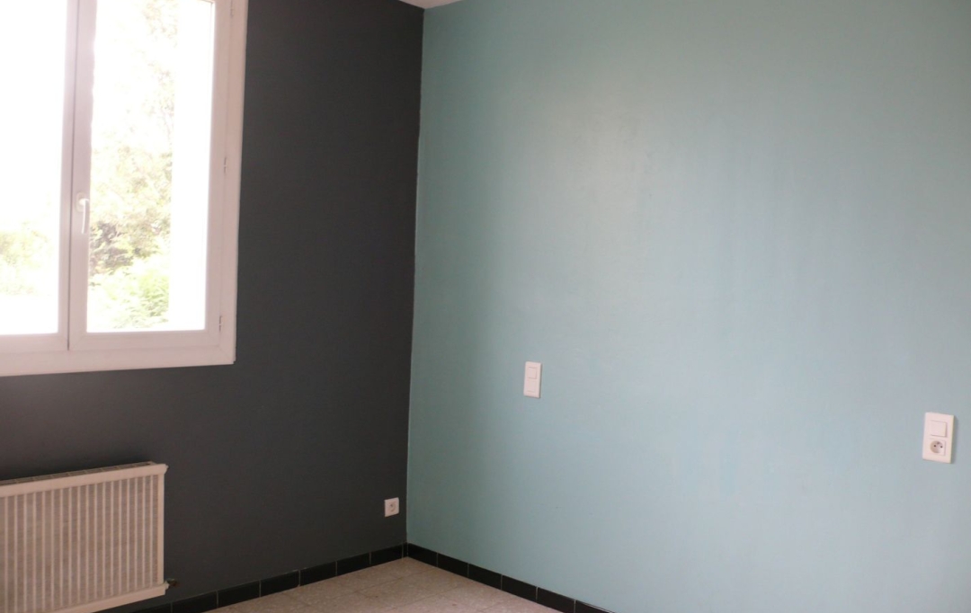 CABINET L'ANTENNE : Appartement | NIMES (30900) | 67 m2 | 741 &euro; 