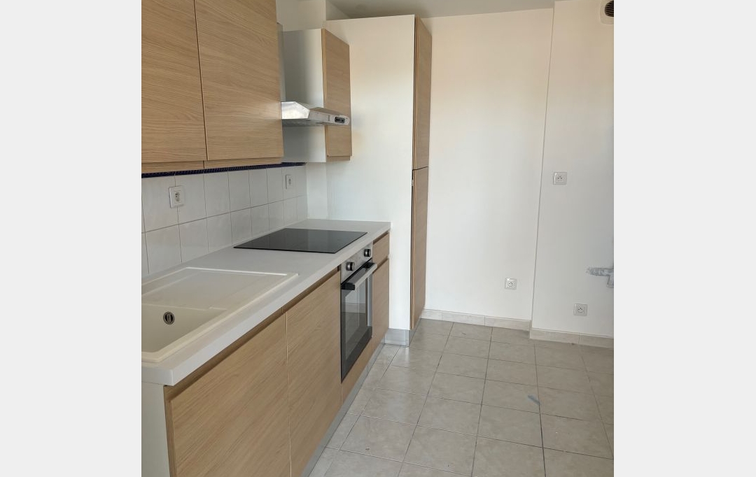 CABINET L'ANTENNE : Appartement | NIMES (30900) | 46 m2 | 558 &euro; 