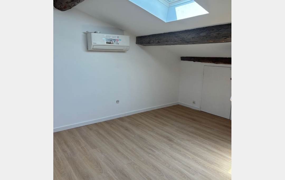 CABINET L'ANTENNE : Appartement | NIMES (30900) | 46 m2 | 558 &euro; 