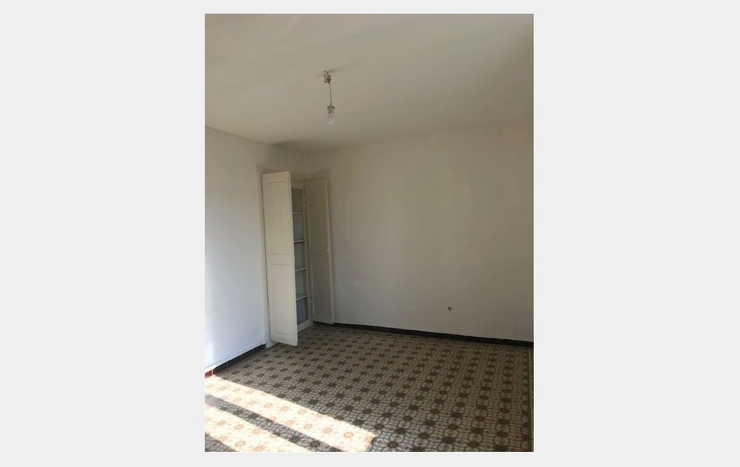 CABINET L'ANTENNE : Appartement | MILHAUD (30540) | 55 m2 | 519 &euro; 