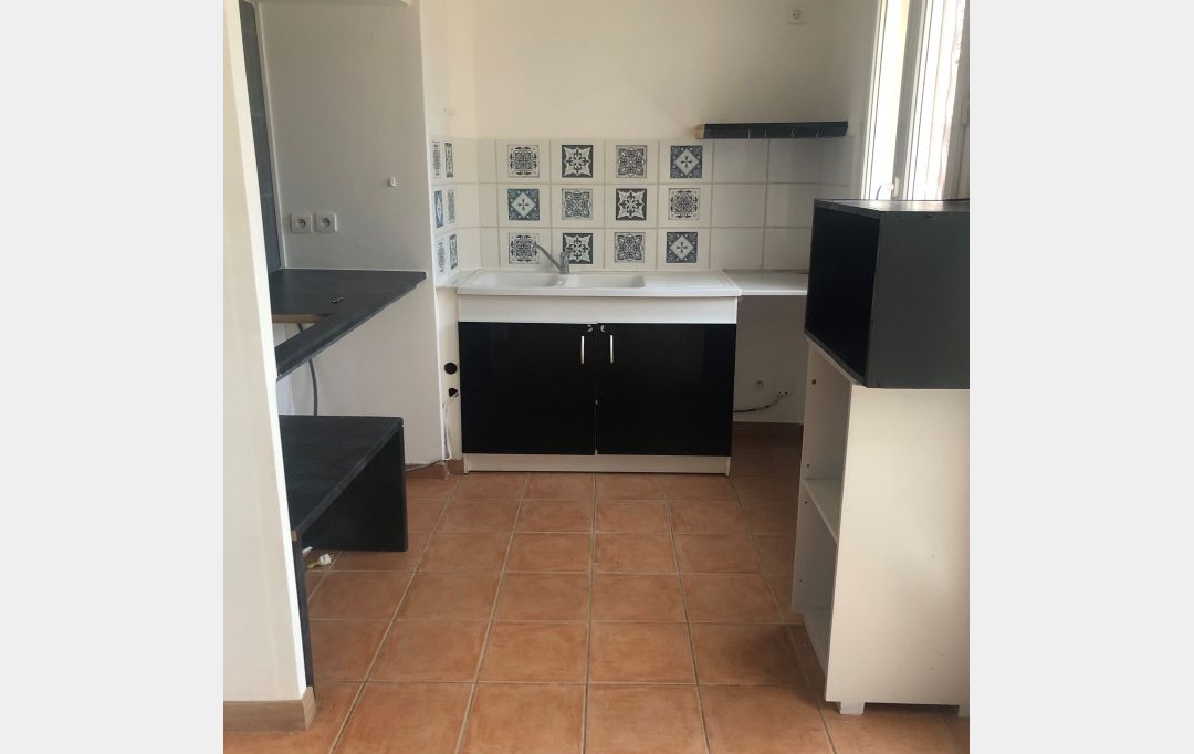 CABINET L'ANTENNE : Appartement | LA ROUVIERE (30190) | 57 m2 | 588 &euro; 