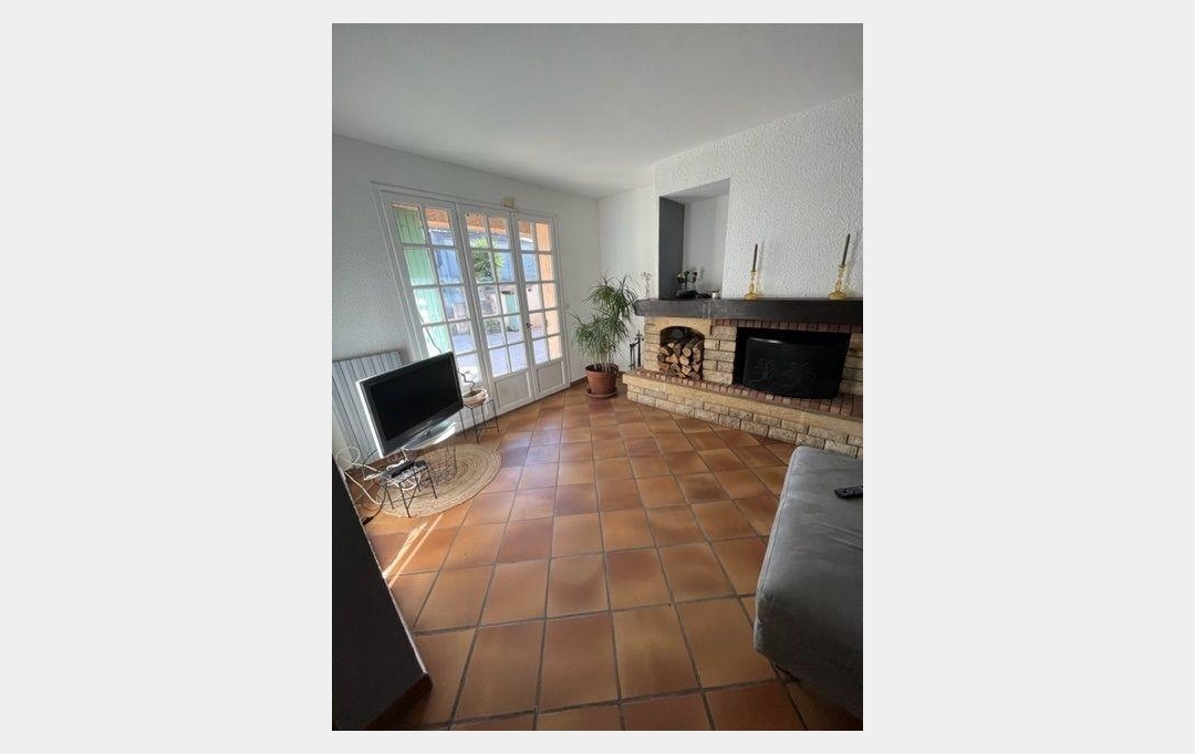 CABINET L'ANTENNE : House | NIMES (30000) | 130 m2 | 345 000 € 