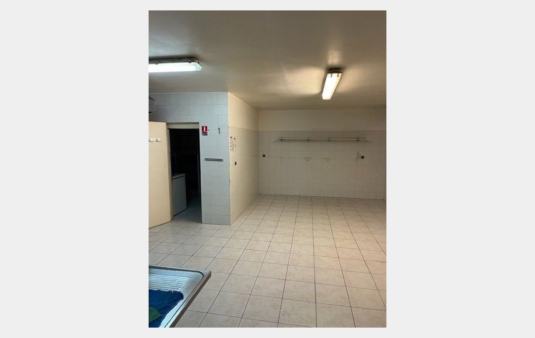 CABINET L'ANTENNE : Local / Bureau | NIMES (30900) | 105 m2 | 100 000 € 