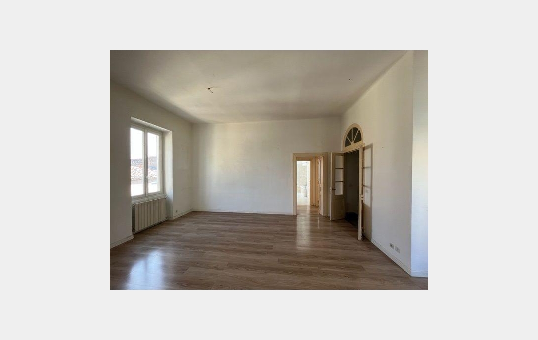 CABINET L'ANTENNE : Appartement | NIMES (30000) | 100 m2 | 250 000 € 