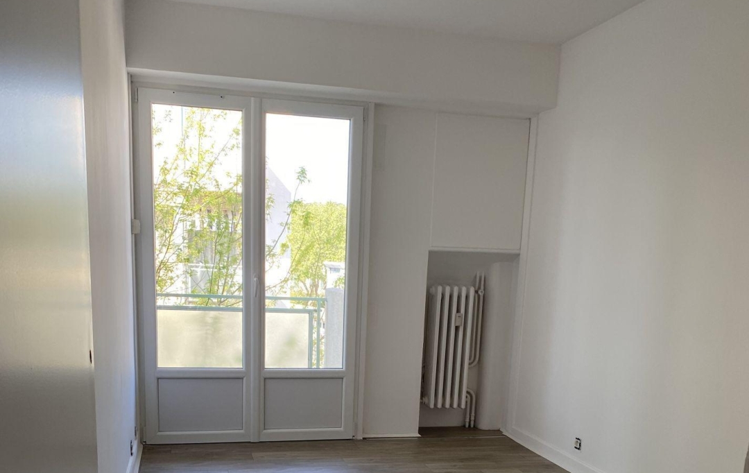 CABINET L'ANTENNE : Appartement | NIMES (30000) | 73 m2 | 193 000 € 