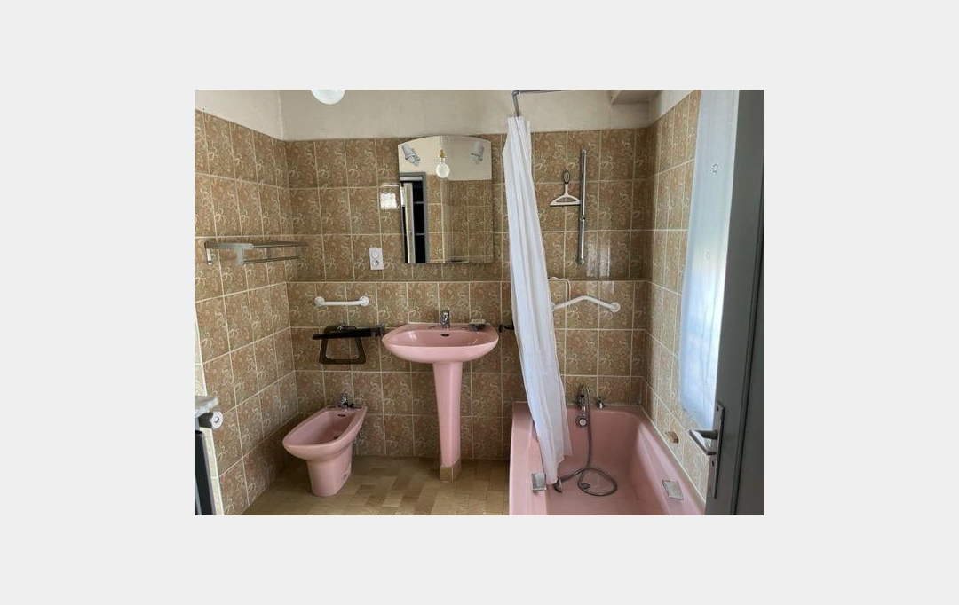CABINET L'ANTENNE : Appartement | NIMES (30000) | 43 m2 | 130 000 € 