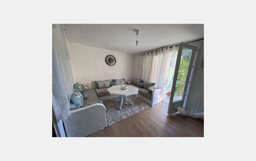 CABINET L'ANTENNE : Appartement | NIMES (30000) | 55 m2 | 68 000 € 