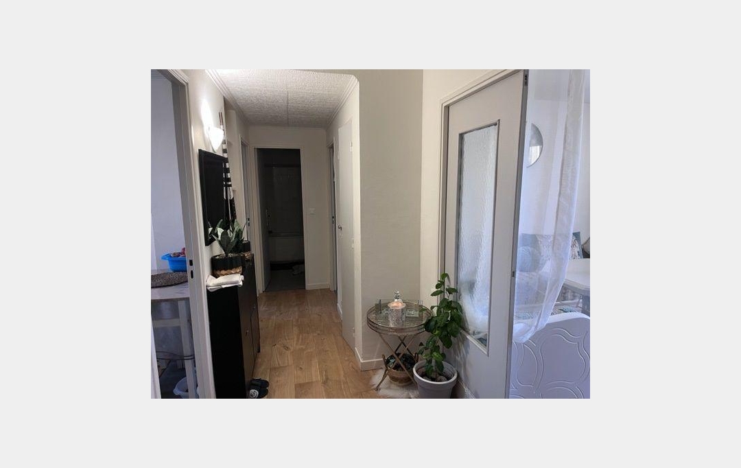 CABINET L'ANTENNE : Appartement | NIMES (30000) | 55 m2 | 68 000 € 