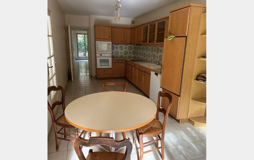 CABINET L'ANTENNE : Apartment | NIMES (30900) | 160 m2 | 548 000 € 