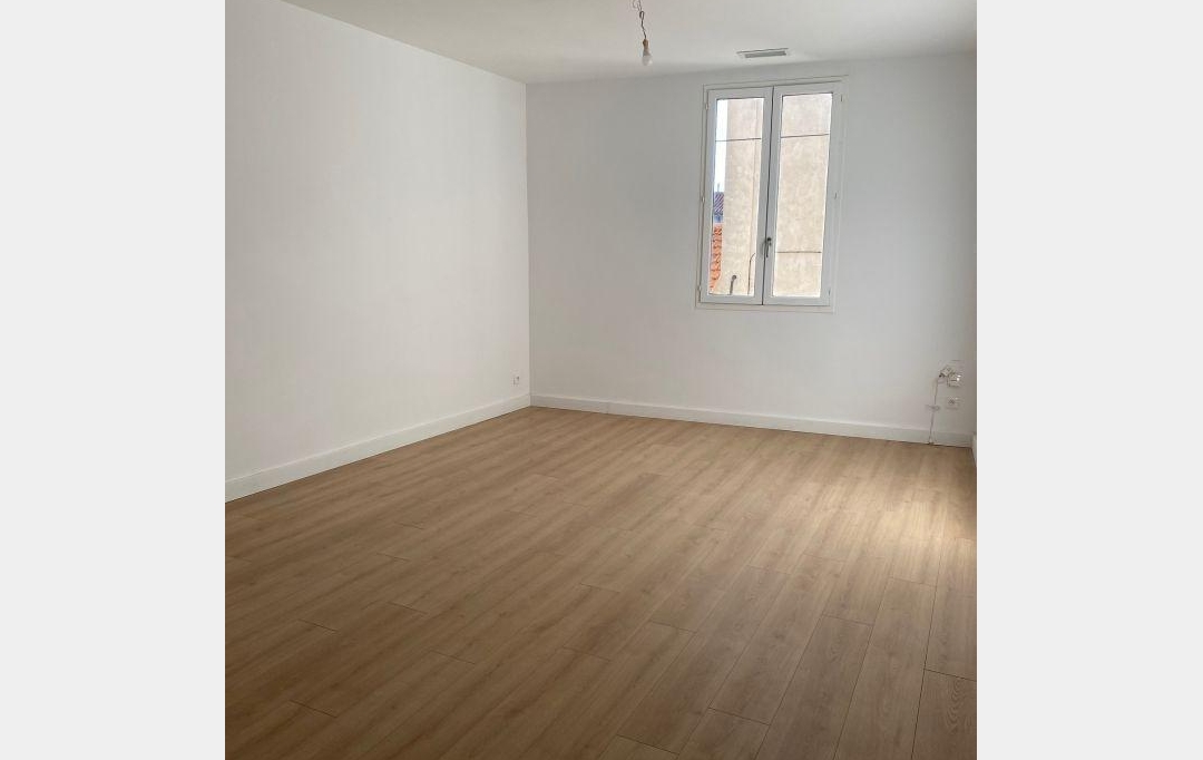 CABINET L'ANTENNE : Appartement | NIMES (30000) | 49 m2 | 107 000 € 