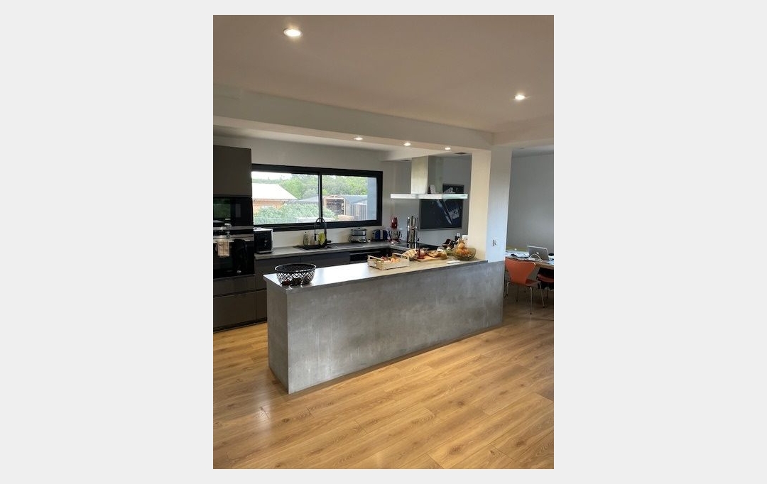 CABINET L'ANTENNE : House | MARTIGNARGUES (30360) | 219 m2 | 520 000 € 