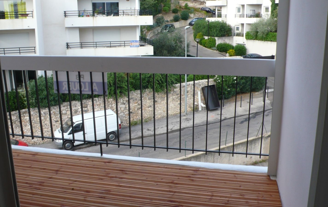 CABINET L'ANTENNE : Appartement | NIMES (30900) | 68 m2 | 129 000 € 