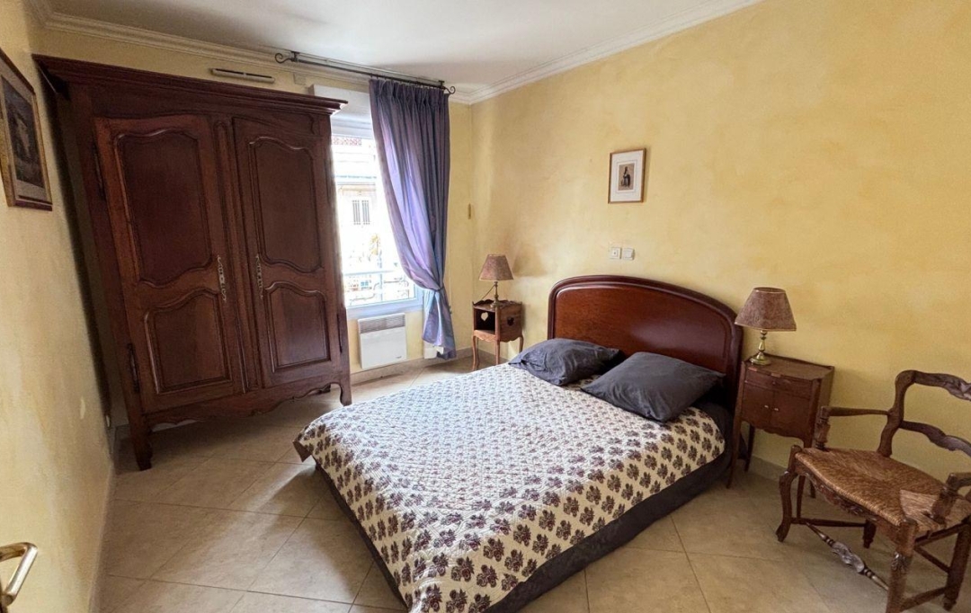 CABINET L'ANTENNE : Apartment | NIMES (30000) | 170 m2 | 650 000 € 