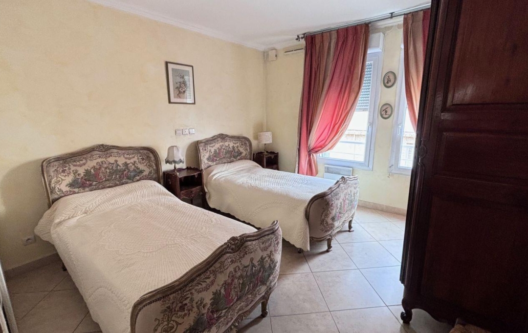 CABINET L'ANTENNE : Apartment | NIMES (30000) | 170 m2 | 650 000 € 