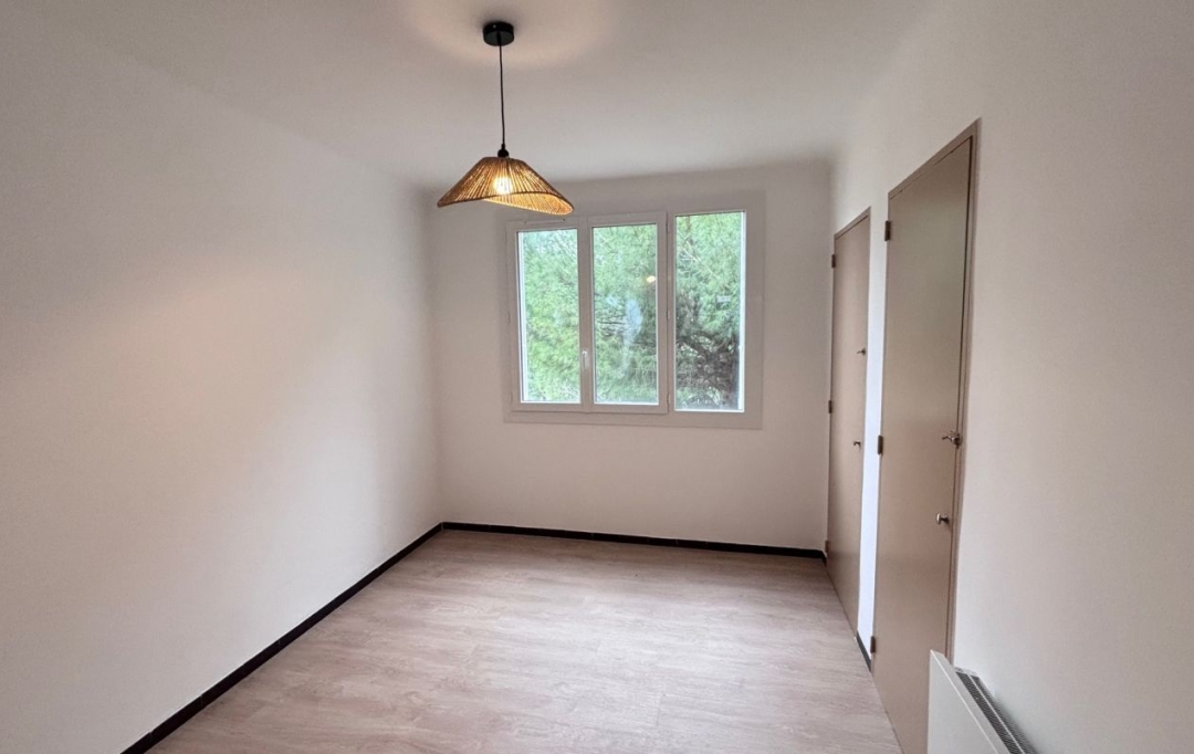 CABINET L'ANTENNE : Appartement | NIMES (30900) | 54 m2 | 130 000 &euro; 