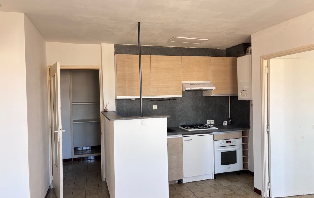 CABINET L'ANTENNE : Apartment | NIMES (30900) | 47 m2 | 99 000 &euro; 