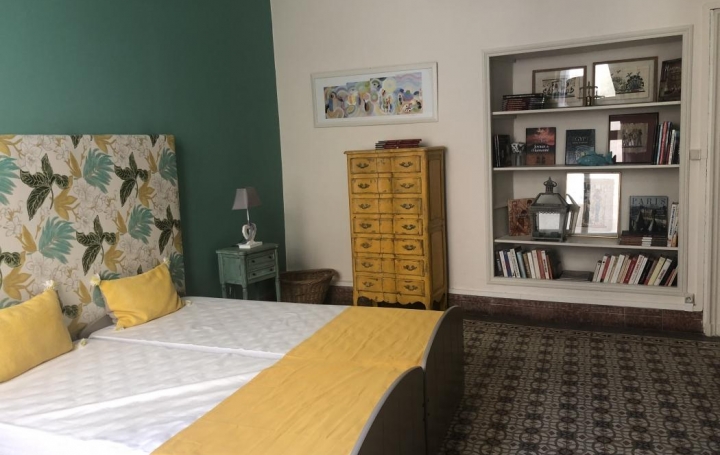 CABINET L'ANTENNE : Appartement | NIMES (30900) | 120 m2 | 990 € 