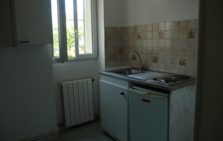 CABINET L'ANTENNE : Appartement | NIMES (30900) | 37 m2 | 370 € 