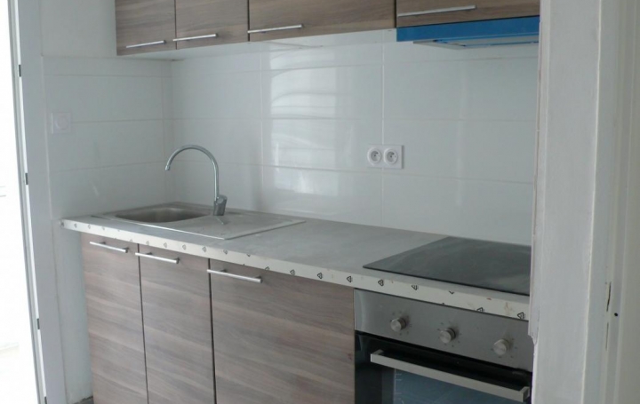 CABINET L'ANTENNE : Apartment | NIMES (30900) | 55 m2 | 600 € 