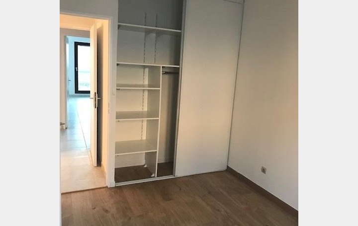 CABINET L'ANTENNE : Appartement | NIMES (30900) | 65 m2 | 715 € 