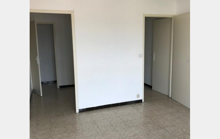 CABINET L'ANTENNE : Appartement | NIMES (30900) | 34 m2 | 446 € 