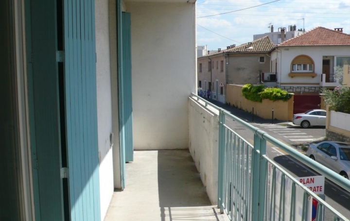CABINET L'ANTENNE : Apartment | NIMES (30900) | 60 m2 | 596 € 
