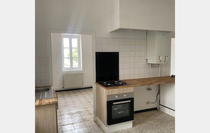 CABINET L'ANTENNE : Appartement | NIMES (30000) | 55 m2 | 570 € 