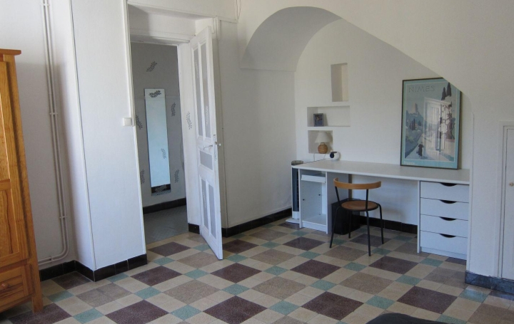 CABINET L'ANTENNE : Appartement | NIMES (30900) | 72 m2 | 640 € 