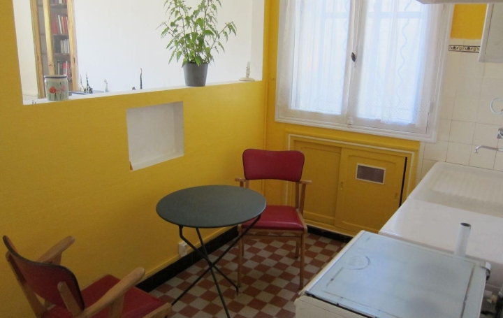 CABINET L'ANTENNE : Appartement | NIMES (30900) | 72 m2 | 640 € 