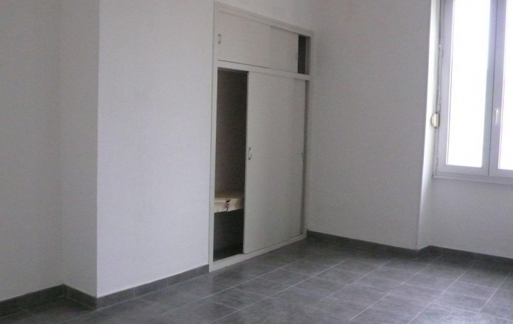 CABINET L'ANTENNE : Appartement | NIMES (30900) | 68 m2 | 554 € 