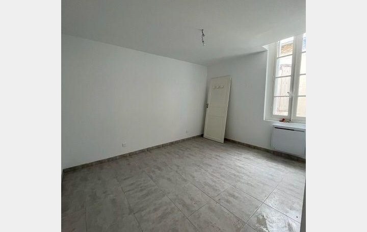 CABINET L'ANTENNE : Appartement | NIMES (30900) | 61 m2 | 595 € 