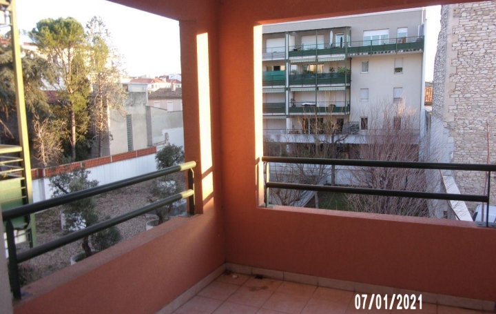 CABINET L'ANTENNE : Appartement | NIMES (30900) | 38 m2 | 591 € 