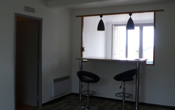 CABINET L'ANTENNE : Appartement | NIMES (30900) | 54 m2 | 645 € 