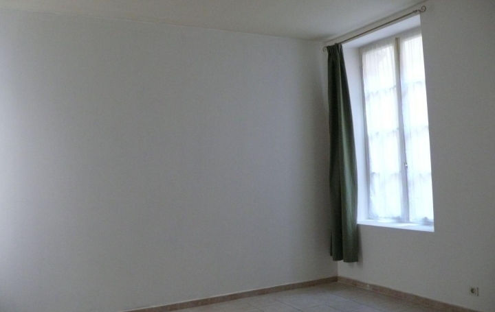 CABINET L'ANTENNE : Appartement | NIMES (30900) | 41 m2 | 395 € 