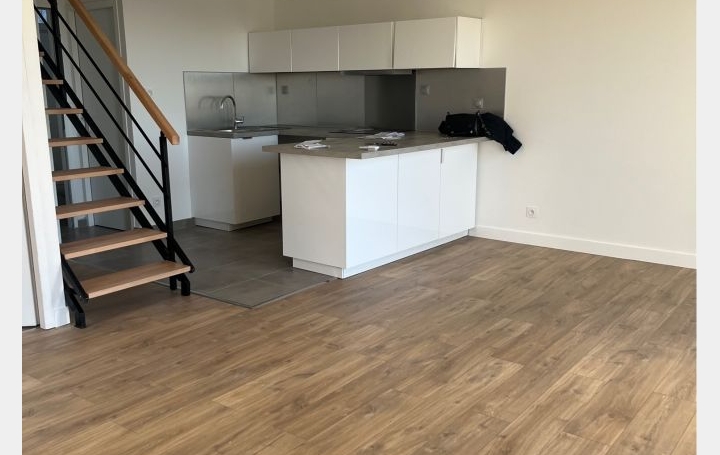 CABINET L'ANTENNE House | NIMES (30900) | 63 m2 | 963 € 