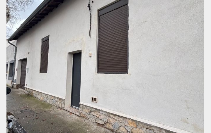  CABINET L'ANTENNE House | NIMES (30900) | 74 m2 | 790 € 