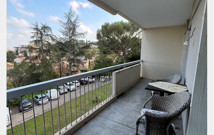 Appartement P3 NIMES 64 m2 1 080 € Appartement P3 NIMES 64 m2 1 080 €