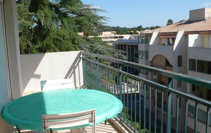  CABINET L'ANTENNE Apartment | NIMES (30900) | 53 m2 | 646 € 