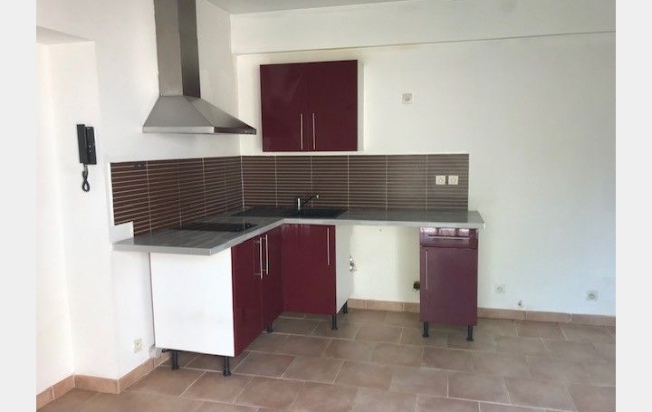  CABINET L'ANTENNE Appartement | NIMES (30900) | 35 m2 | 645 € 