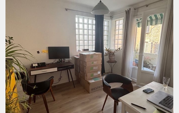  CABINET L'ANTENNE Apartment | NIMES (30000) | 89 m2 | 950 € 