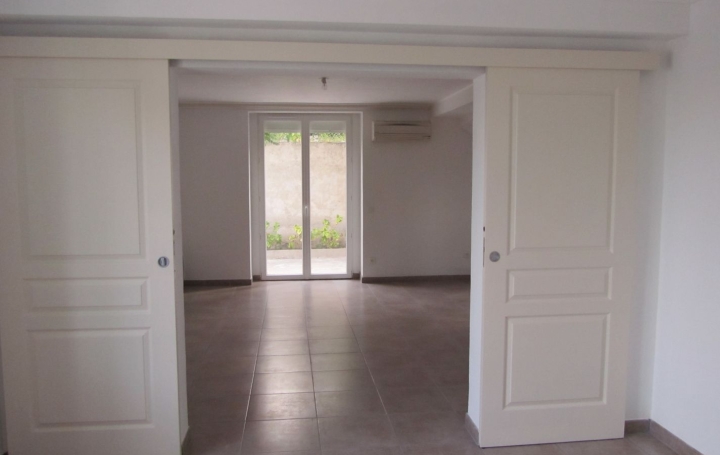 Appartement P3 NIMES 62 m2 975 € Appartement P3 NIMES 62 m2 975 €