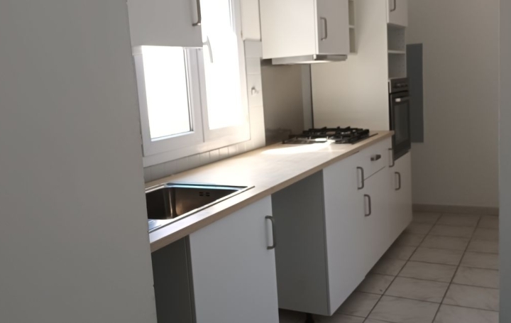  CABINET L'ANTENNE Apartment | NIMES (30900) | 122 m2 | 1 230 € 