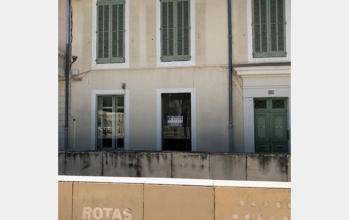  CABINET L'ANTENNE Office | NIMES (30900) | 45 m2 | 803 € 