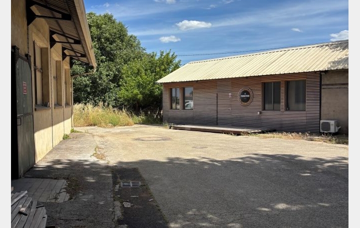  CABINET L'ANTENNE Office | NIMES (30000) | 800 m2 | 2 500 € 