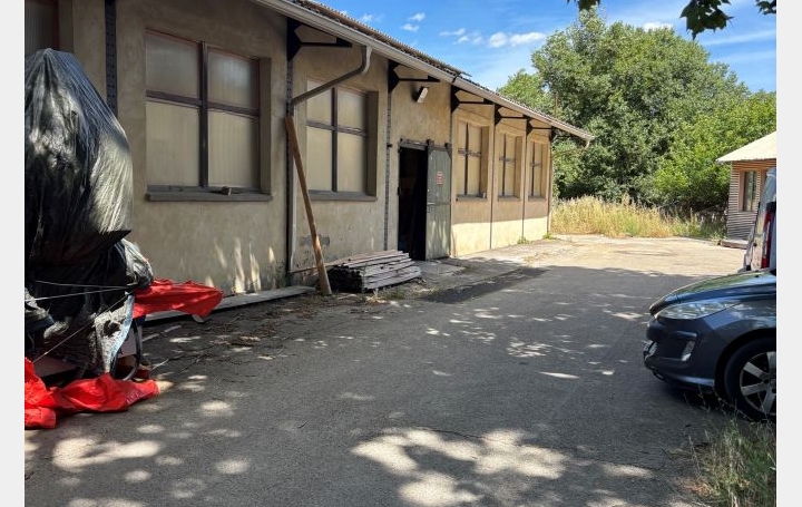  CABINET L'ANTENNE Office | NIMES (30000) | 140 m2 | 700 € 