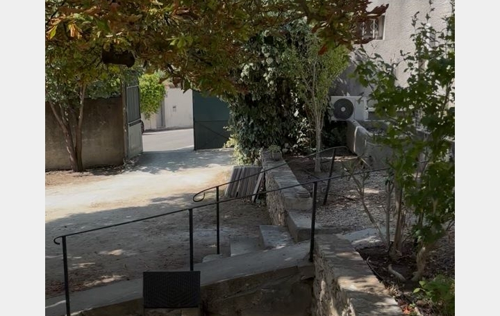 Terrain NIMES 30 m2 273 000 € Terrain NIMES 30 m2 273 000 €